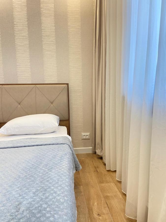 Апарт Отель Pʼotʼi Extérieur photo