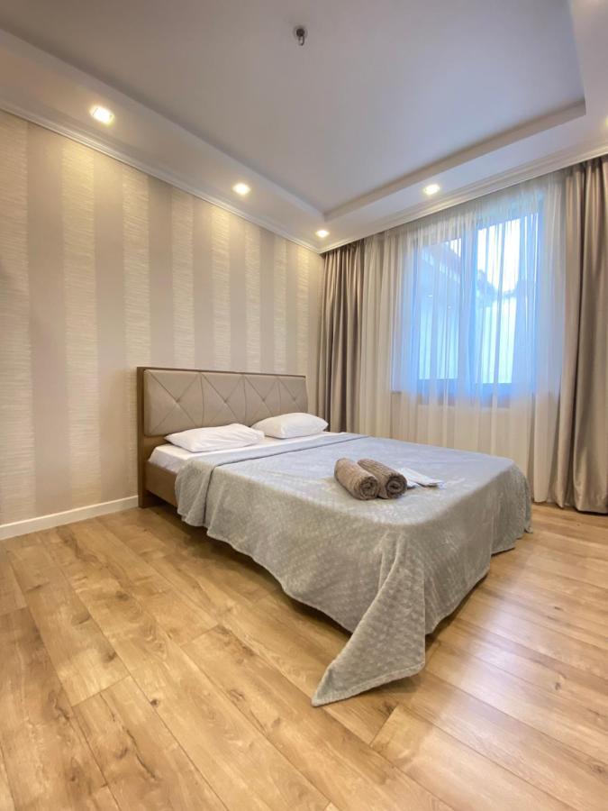 Апарт Отель Pʼotʼi Extérieur photo